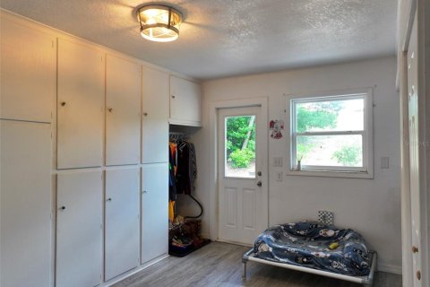 House in Haines City, Florida 3 bedrooms, 276.48 sq.m. № 1792287 - photo 17