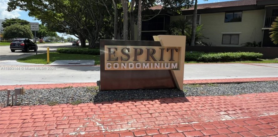 Condo à Miami, Floride, 2 chambres  № 1946777