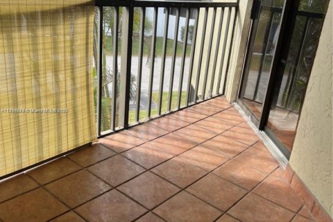 Copropriété à vendre à Miami, Floride: 2 chambres, 108.6 m2 № 1946777 - photo 26