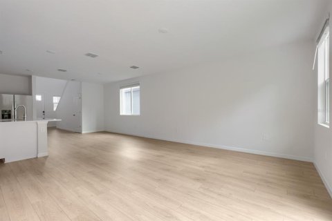 Casa en venta en Brooksville, Florida, 4 dormitorios, 201.41 m2 № 2207122 - foto 5