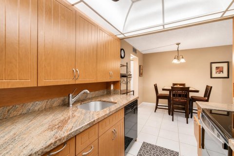 Купить кондоминиум в Бока-Ратон, Флорида 3 комнаты, 88.26м2, № 2082941 - фото 9