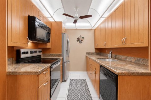 Купить кондоминиум в Бока-Ратон, Флорида 3 комнаты, 88.26м2, № 2082941 - фото 8