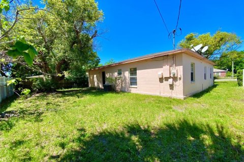 Casa en alquiler en Tampa, Florida, 3 dormitorios, 138.52 m2 № 1833361 - foto 11
