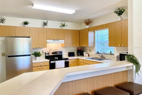 Casa en alquiler en Tampa, Florida, 3 dormitorios, 138.52 m2 № 1833361 - foto 2