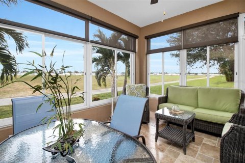 Villa ou maison à vendre à Port Charlotte, Floride: 2 chambres, 155.8 m2 № 1909260 - photo 8