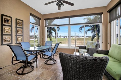Villa ou maison à vendre à Port Charlotte, Floride: 2 chambres, 155.8 m2 № 1909260 - photo 7