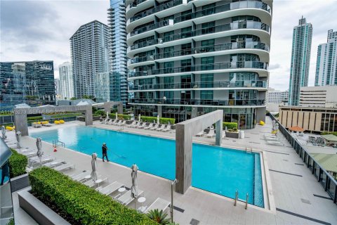 Condo in Miami, Florida, 1 bedroom  № 2041131 - photo 23