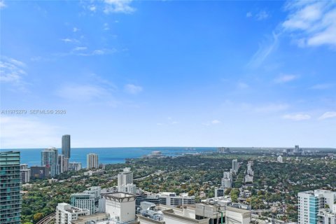 Condo in Miami, Florida, 1 bedroom  № 2041131