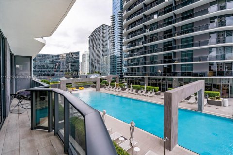 Condo in Miami, Florida, 1 bedroom  № 2041131 - photo 24
