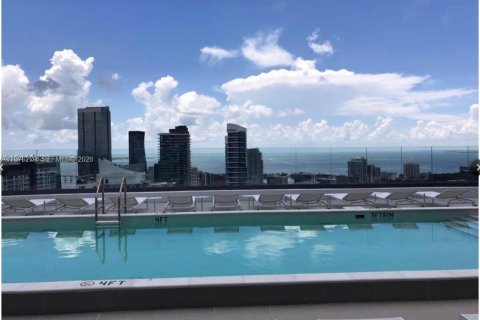 Condo in Miami, Florida, 1 bedroom  № 2041131 - photo 18