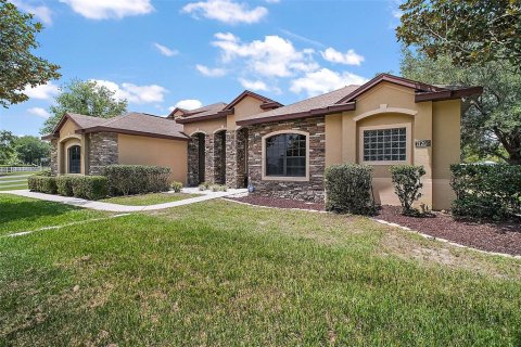 Villa ou maison à louer à Clermont, Floride: 4 chambres, 365.2 m2 № 1909897 - photo 27