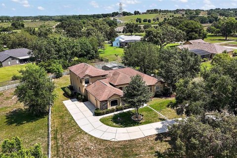 Villa ou maison à louer à Clermont, Floride: 4 chambres, 365.2 m2 № 1909897 - photo 4