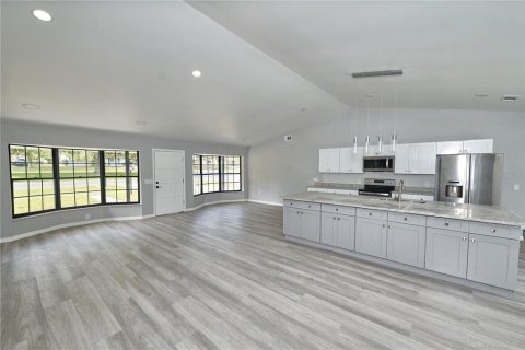 Casa en venta en Ocala, Florida, 3 dormitorios, 225.2 m2 № 1658335 - foto 9