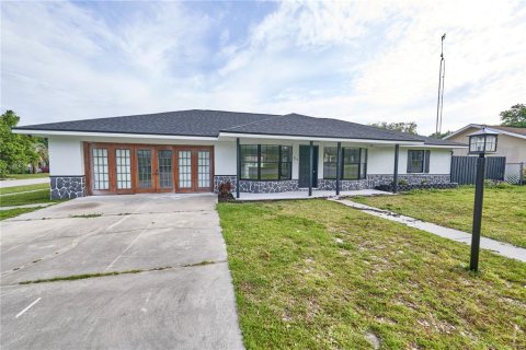 Casa en venta en Ocala, Florida, 3 dormitorios, 225.2 m2 № 1658335 - foto 3