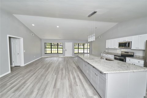 Casa en venta en Ocala, Florida, 3 dormitorios, 225.2 m2 № 1658335 - foto 10