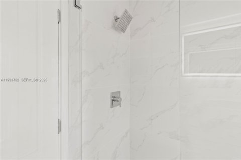 Villa ou maison à louer à Pembroke Pines, Floride: 3 chambres, 164.99 m2 № 1996183 - photo 24