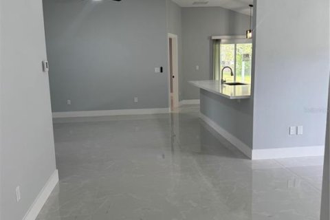 Villa ou maison à louer à Palm Coast, Floride: 3 chambres, 146.32 m2 № 2092933 - photo 6