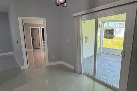Villa ou maison à louer à Palm Coast, Floride: 3 chambres, 146.32 m2 № 2092933 - photo 8