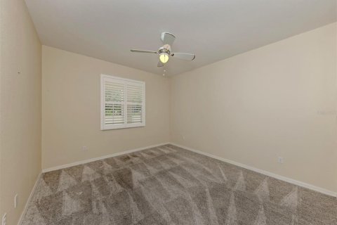 Condo in Venice, Florida, 3 bedrooms № 2404769 - photo 24