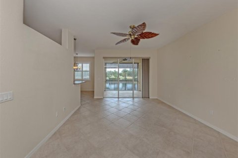 Condo in Venice, Florida, 3 bedrooms № 2404769 - photo 5