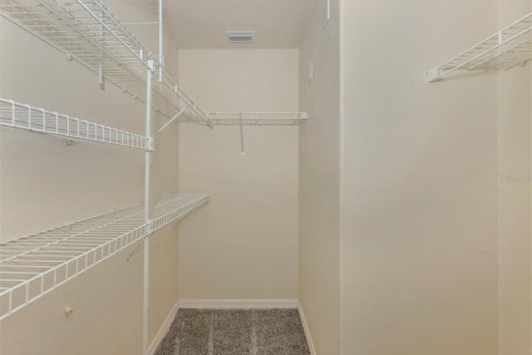 Condo in Venice, Florida, 3 bedrooms № 2404769 - photo 30