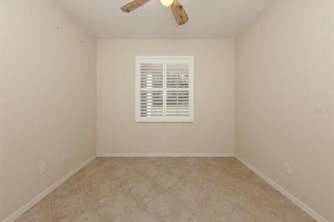 Condo in Venice, Florida, 3 bedrooms № 2404769 - photo 22