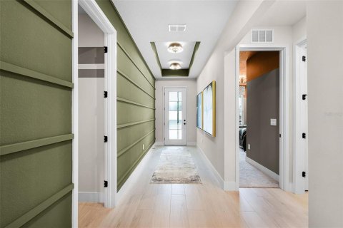 Villa ou maison à vendre à Apopka, Floride: 4 chambres, 208.1 m2 № 1915229 - photo 3