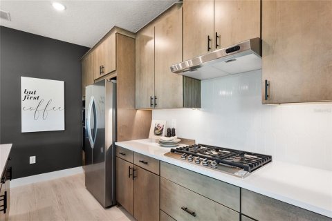 Casa en venta en Apopka, Florida, 4 dormitorios, 208.1 m2 № 1915229 - foto 12