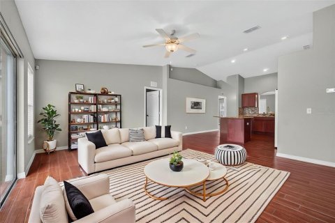 Villa ou maison à vendre à Davenport, Floride: 4 chambres, 196.12 m2 № 2330280 - photo 11