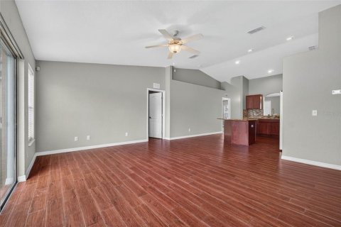Villa ou maison à vendre à Davenport, Floride: 4 chambres, 196.12 m2 № 2330280 - photo 12