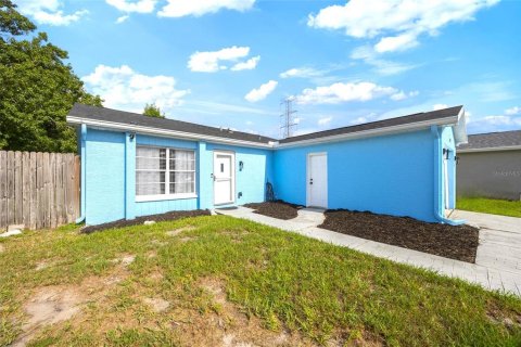 House in Clearwater, Florida 3 bedrooms, 104.24 sq.m. № 1888659 - photo 9