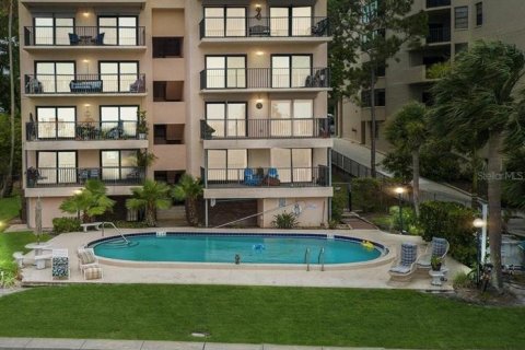 Condo à Clearwater, Floride, 2 chambres  № 2134078