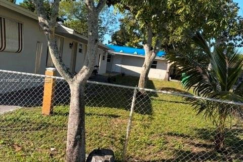 Immobilier commercial à vendre à Fort Lauderdale, Floride: 188.78 m2 № 2028026 - photo 15