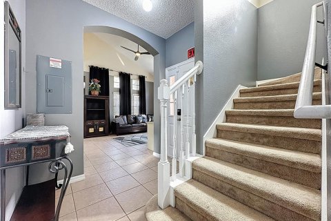 Touwnhouse à vendre à Kissimmee, Floride: 4 chambres, 152.82 m2 № 2212423 - photo 10