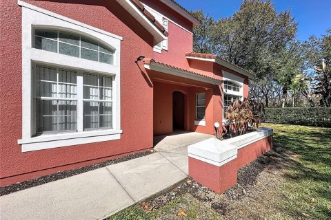 Touwnhouse à vendre à Kissimmee, Floride: 4 chambres, 152.82 m2 № 2212423 - photo 2