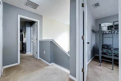 Touwnhouse à vendre à Kissimmee, Floride: 4 chambres, 152.82 m2 № 2212423 - photo 11