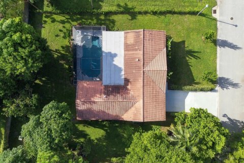 Villa ou maison à vendre à Coral Springs, Floride: 4 chambres, 190.17 m2 № 2388009 - photo 29