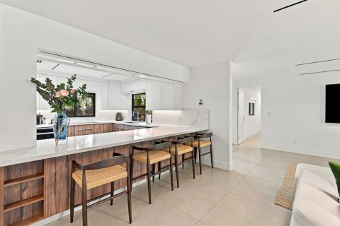 Villa ou maison à vendre à Coral Springs, Floride: 4 chambres, 190.17 m2 № 2388009 - photo 6