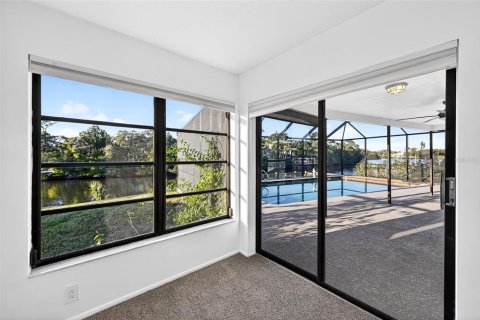 Villa ou maison à vendre à Sarasota, Floride: 3 chambres, 158.49 m2 № 2410109 - photo 16