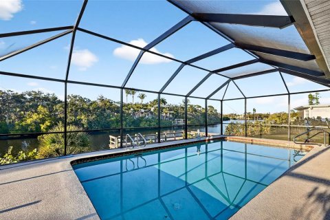 Villa ou maison à vendre à Sarasota, Floride: 3 chambres, 158.49 m2 № 2410109 - photo 24