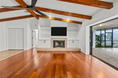 Villa ou maison à vendre à Sarasota, Floride: 3 chambres, 158.49 m2 № 2410109 - photo 6