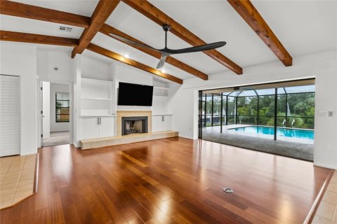 Villa ou maison à vendre à Sarasota, Floride: 3 chambres, 158.49 m2 № 2410109 - photo 5