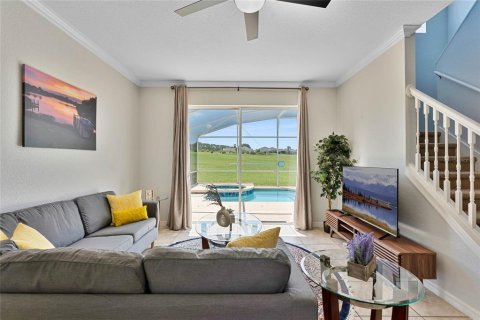 House in Davenport, Florida 5 bedrooms, 214.88 sq.m. № 2228225 - photo 18