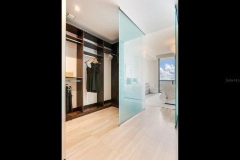 Condominio en venta en Tampa, Florida, 2 dormitorios, 223.34 m2 № 2212849 - foto 22