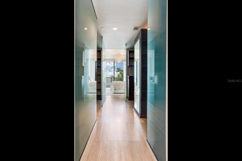 Condominio en venta en Tampa, Florida, 2 dormitorios, 223.34 m2 № 2212849 - foto 27