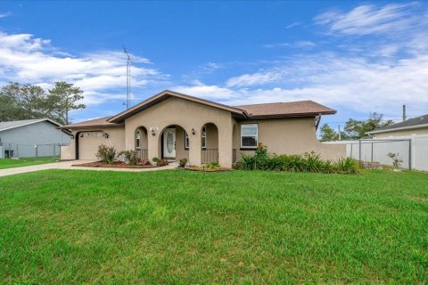 House in Ocala, Florida 3 bedrooms, 119.84 sq.m. № 2396011 - photo 12