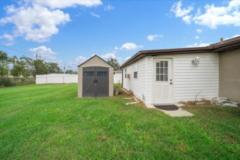 House in Ocala, Florida 3 bedrooms, 119.84 sq.m. № 2396011 - photo 21