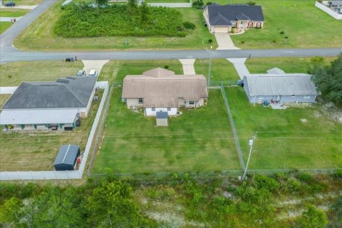 House in Ocala, Florida 3 bedrooms, 119.84 sq.m. № 2396011 - photo 3
