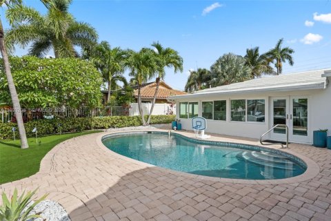 Casa en venta en Pompano Beach, Florida, 3 dormitorios, 166.3 m2 № 1989063 - foto 24