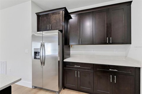 Casa en venta en North Port, Florida, 4 dormitorios, 195.09 m2 № 2313091 - foto 24